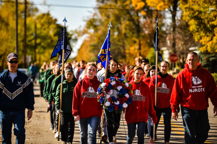 NJROTC students take annual walk to National Cemetery